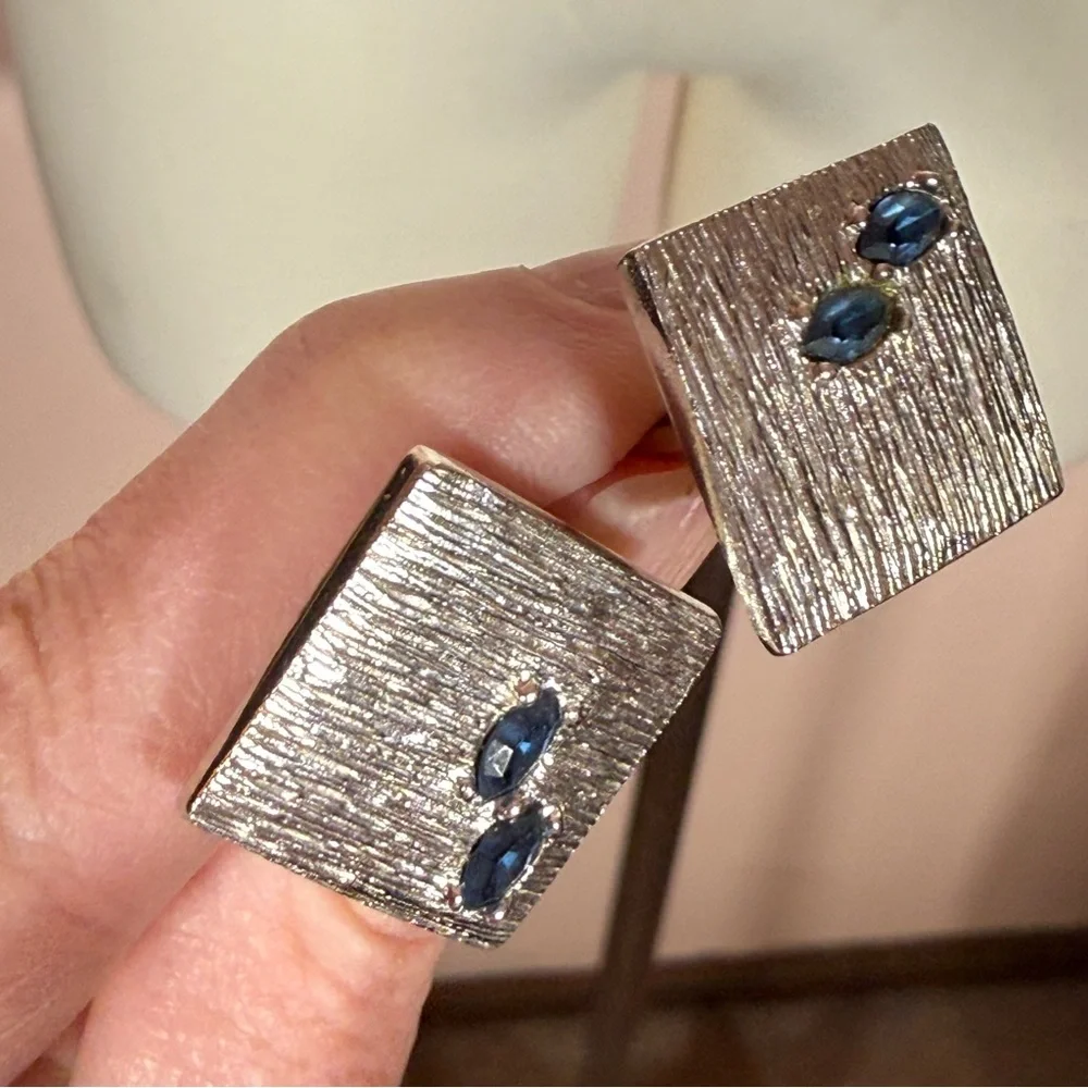 Vintage 1940- 60 Swank Art deco silver Blue Marquise stone Square cuff links